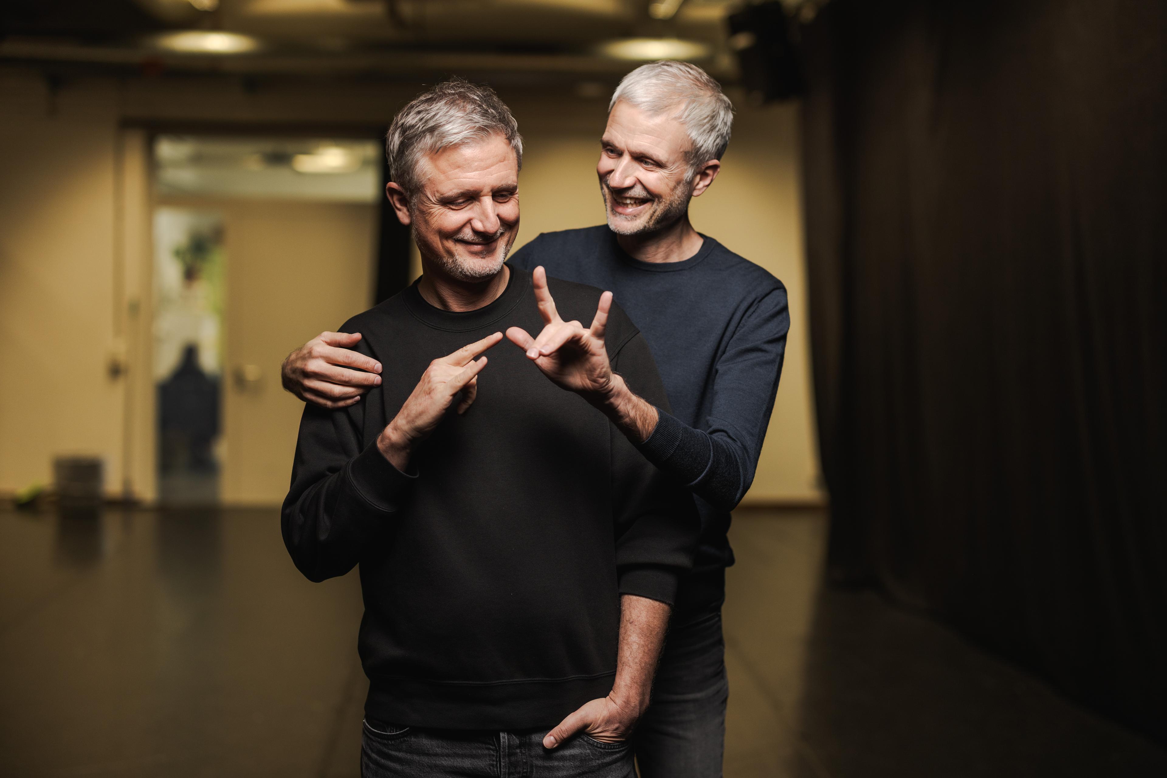 „Mon Frère“ von und mit François und Christian Gremaud vom Théâtre Vidy-Lausanne. Foto Niels Ackermann