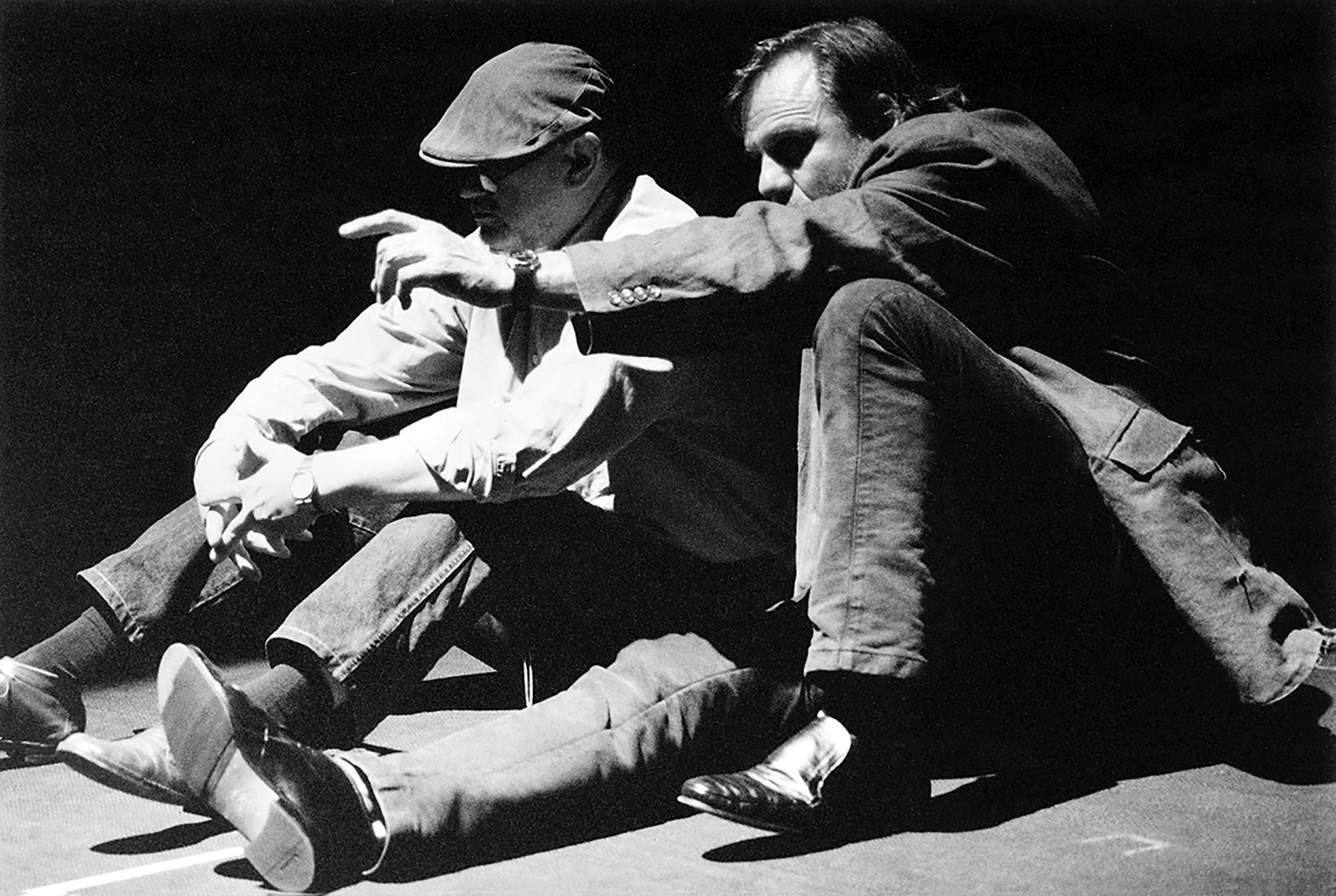 B. K. Tragelehn und Josef Bierbichler 1997 auf der Probe zu „Galilei“ von Bertolt Brecht am Berliner Ensemble.