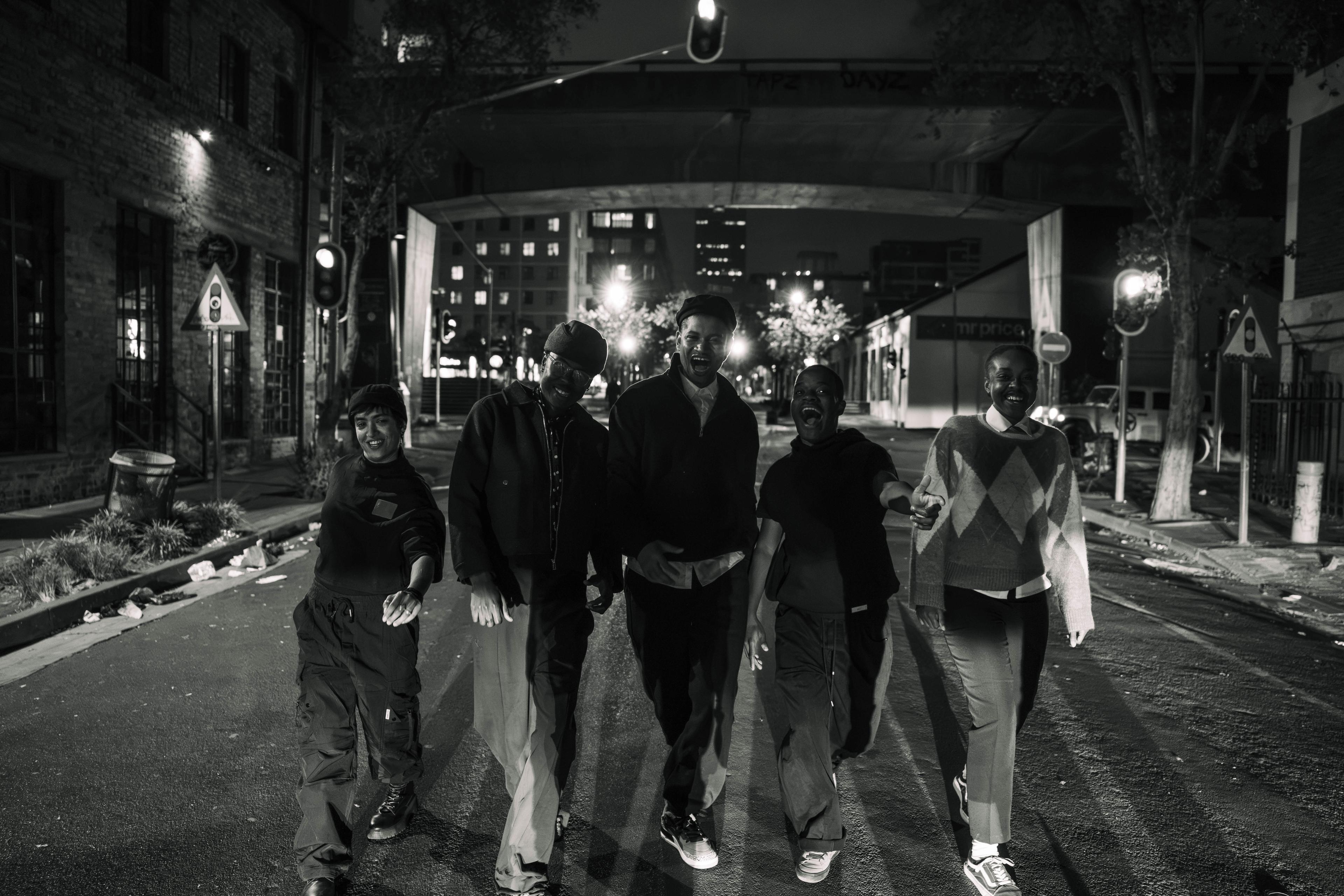 Chioma Mphelo, Chrisophocus Seboka, Kenzo Hendrix, Nidaa Husain und Thabang Chauke in "Kids"